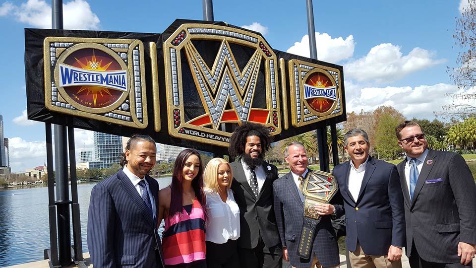 Título da WWE de 3,5 metros revelado em Orlando Wrestling PT