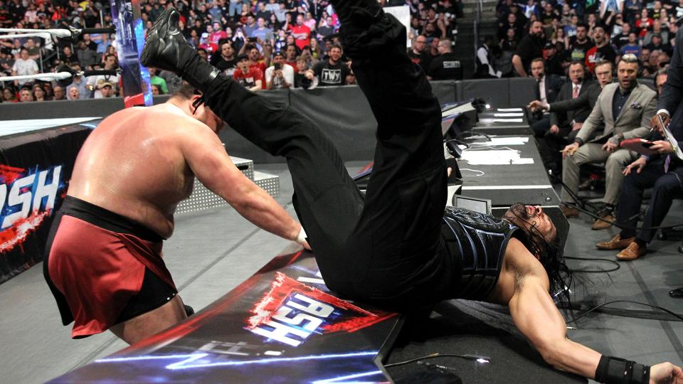 Resultado de imagem para roman reigns vs samoa joe backlash 2018