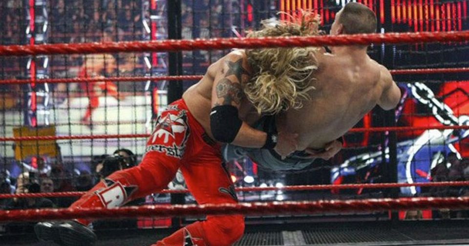 Os 10 momentos mais chocantes do WWE Elimination Chamber (Parte 2)