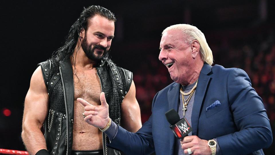 Drew McIntyre Junta-se à Team Flair No WWE Crown Jewel