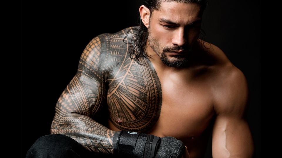 roman-reigns-aumentou-a-sua-tatuagem