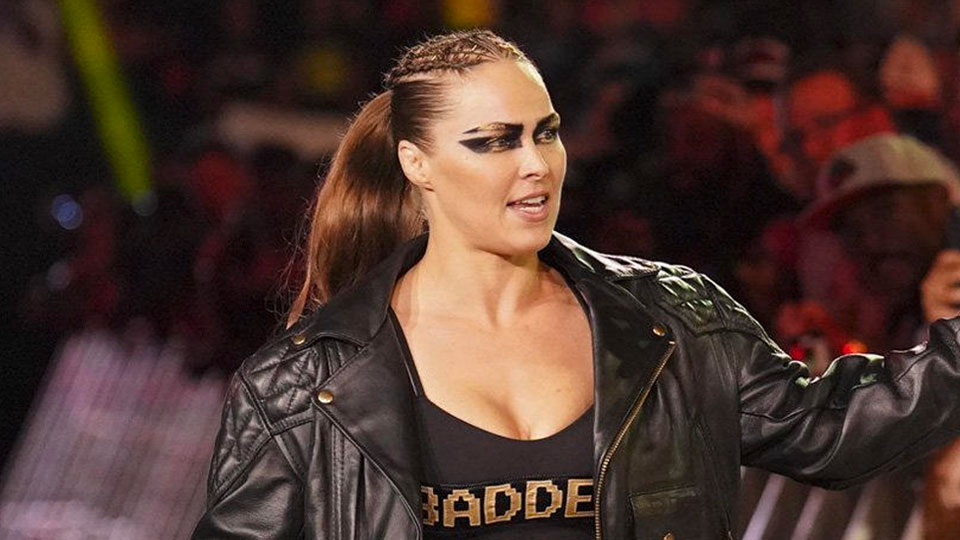 Ronda Rousey beginnt mit dem ROH-Champion zu konkurrieren