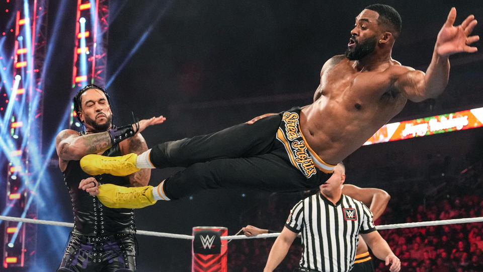 WWE Raw (19/12/2022): Non-Title Match