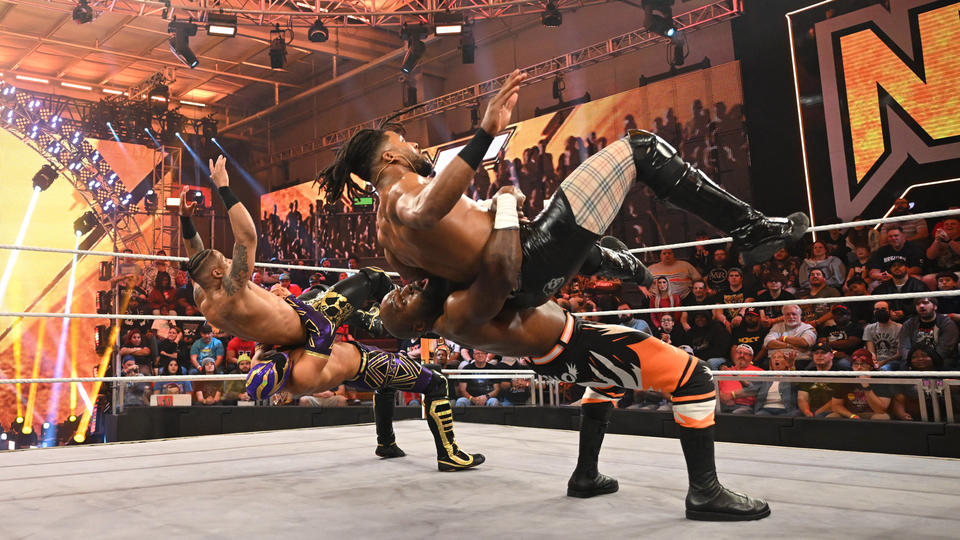 WWE NXT (17/01/2023): Tag Team Match