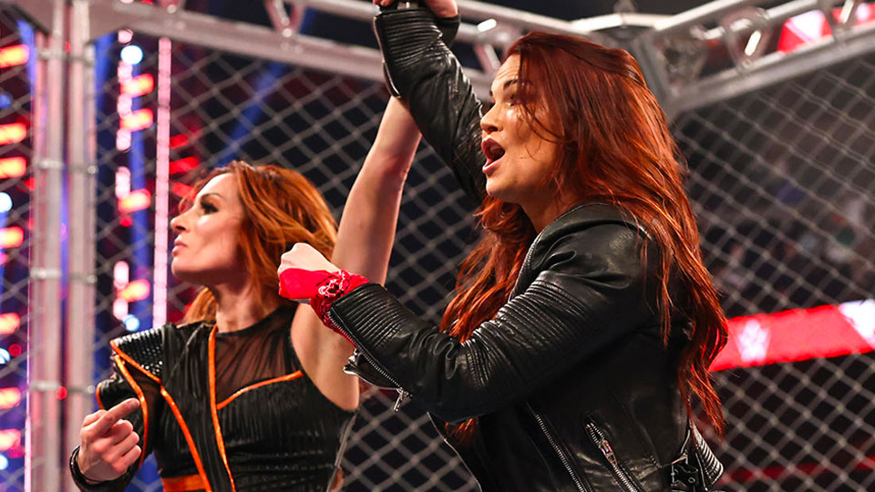 Lita has Becky Lynch's back in Steel Cage Match with Bayley