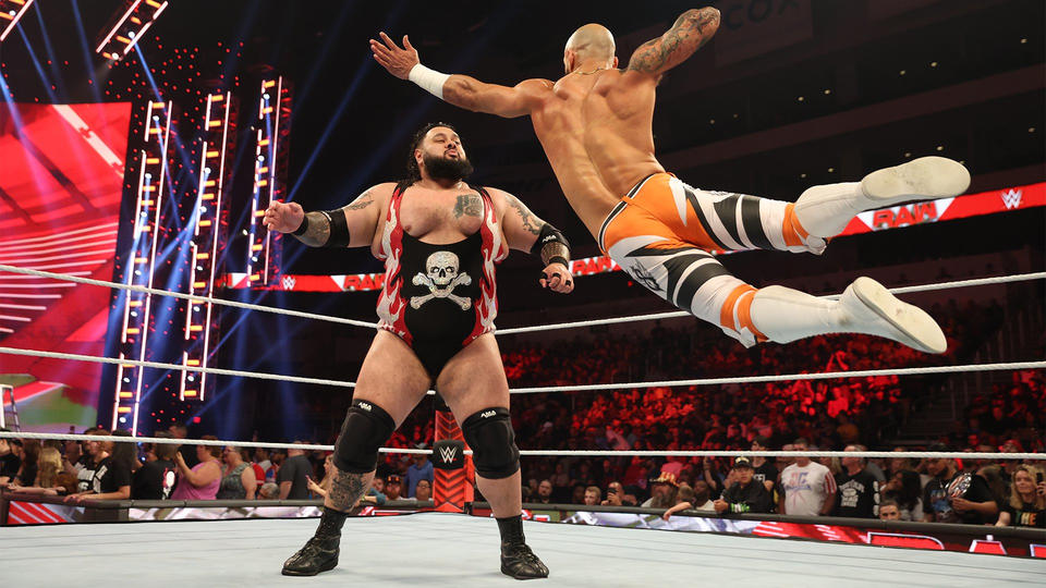 WWE Raw (12/06/2023): Tag Team Title Match